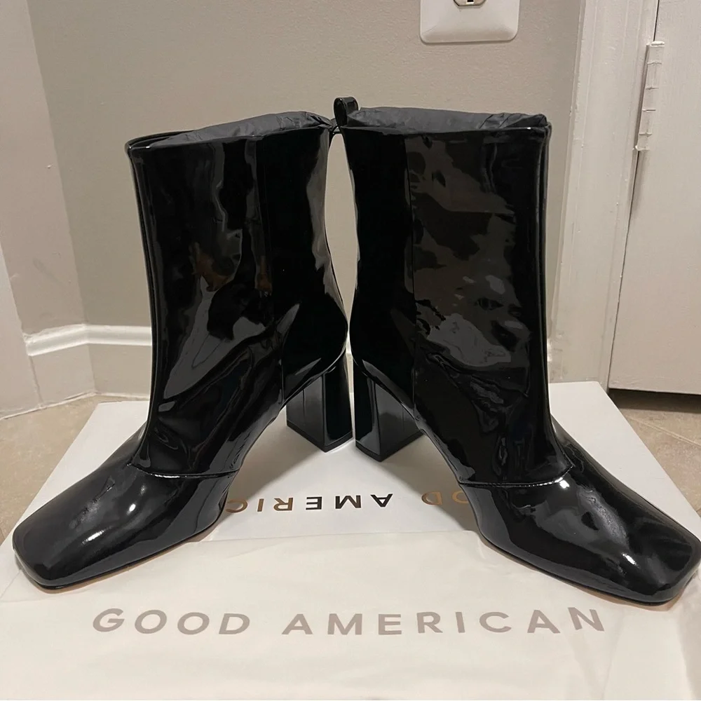 Good American Black Patent Leather Ankle Boots GA165P-X Glossy Square Toe